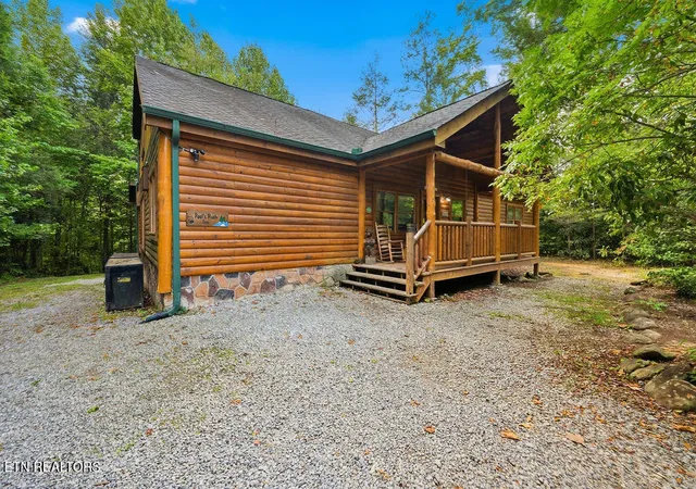 Photo 1 of Single family home for sale at 223 Amet Way, Cosby, TN 37722 | MLS# 1355871 | Listing updated on 2026-09-17