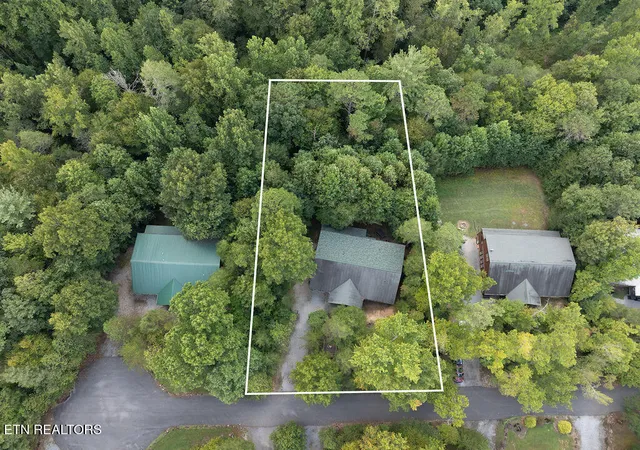 Photo 2 of Single family home for sale at 223 Amet Way, Cosby, TN 37722 | MLS# 1355871 | Listing updated on 2026-09-17