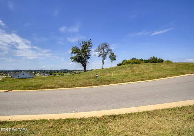 Photo 2 of Land for sale at 111 Magnolia, Loudon, TN 37774 | MLS# 1355427 | Listing updated on 2026-09-14
