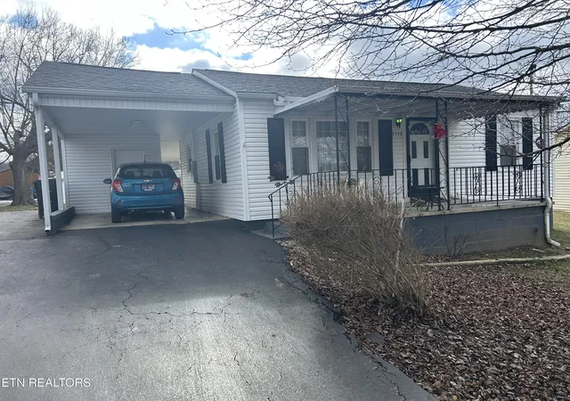 Photo 3 of Single family home for sale at 1510 Tyler Cir, Morristown, TN 37814 | MLS# 1355369 | Listing updated on 2026-09-13