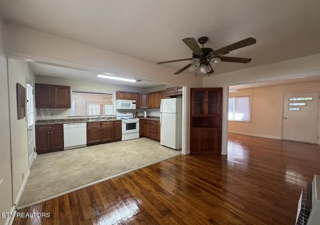 Photo 4 of Single family home for sale at 2415 Old Washington Hwy, Dayton, TN 37321 | MLS# 1355335 | Listing updated on 2026-09-28