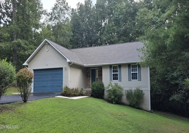 Photo 3 of Sale Pending at 51 Crossbow Cir, Crossville, TN 38555 | MLS# 1355364 | Listing updated on 2026-09-17