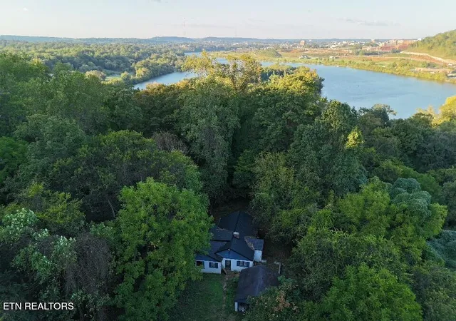Photo 2 of Sale Pending at 2365 & 0 Quiet Side Ln, Knoxville, TN 37920 | MLS# 1355366 | Listing updated on 2026-09-24