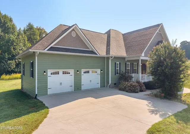 Photo 3 of Single family home for sale at 135 County Rd 440, Athens, TN 37303 | MLS# 1356098 | Listing updated on 2026-09-20