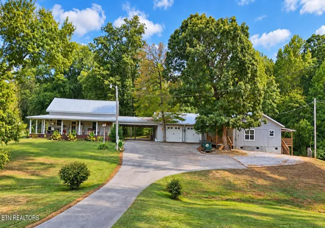 Photo 1 of Multi family home for sale at 2225 Winona Rd, Huntsville, TN 37756 | MLS# 1356252 | Listing updated on 2026-09-24