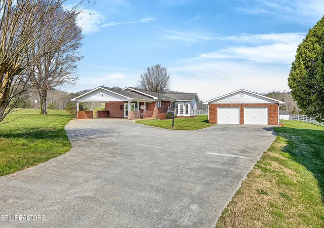 Photo 4 of Single family home for sale at 7669 E State Hwy 30, Decatur, TN 37322 | MLS# 1355423 | Listing updated on 2026-09-14