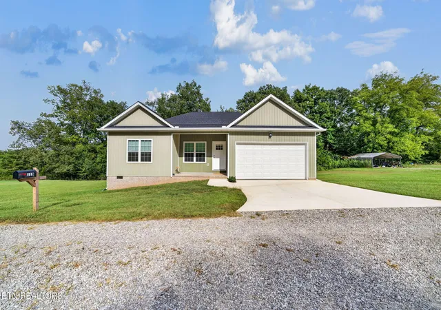 Photo 2 of Single family home for sale at 118 Teak Ln, Cookeville, TN 38506 | MLS# 1355633 | Listing updated on 2026-09-24