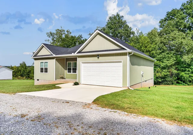 Photo 3 of Single family home for sale at 118 Teak Ln, Cookeville, TN 38506 | MLS# 1355633 | Listing updated on 2026-09-24