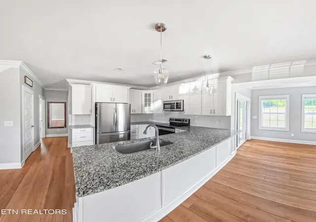Photo 3 of Single family home for sale at 2107 Double Branch Rd, Columbia, TN 38401 | MLS# 1355433 | Listing updated on 2026-09-16