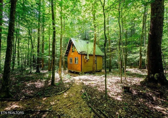 Photo 3 of Single family home for sale at 755 Bear Branch Rd, Wartburg, TN 37887 | MLS# 1355556 | Listing updated on 2026-09-15