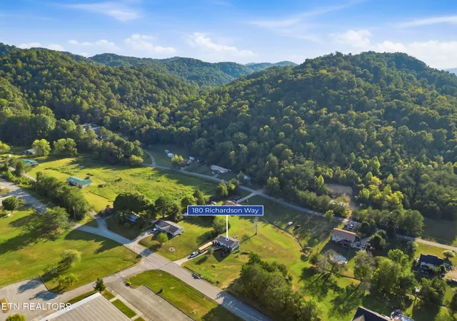 Photo 3 of Single family home for sale at 180 Richardson Way, Maynardville, TN 37807 | MLS# 1355449 | Listing updated on 2026-09-18