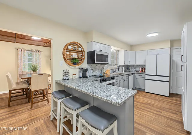Photo 3 of Sale Pending at 3416 Big Springs Ridge Rd, Friendsville, TN 37737 | MLS# 1355763 | Listing updated on 2026-09-18