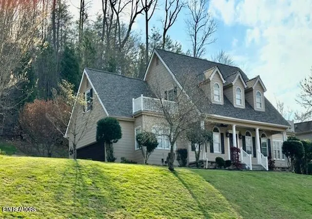 Photo 3 of Single family home for sale at 2004 Twin Fawn Tr, Middlesboro, KY 40965 | MLS# 1355491 | Listing updated on 2026-09-14