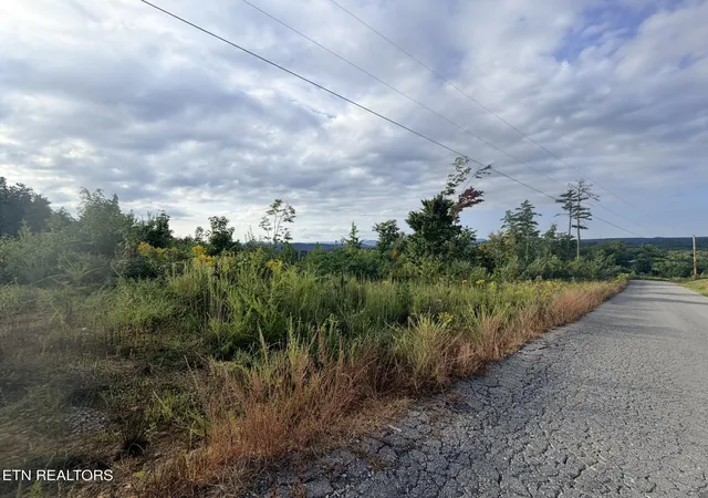 Photo 4 of Land for sale at Elb Private Dr #Lot 2, Huntsville, TN 37756 | MLS# 1355533 | Listing updated on 2026-09-15