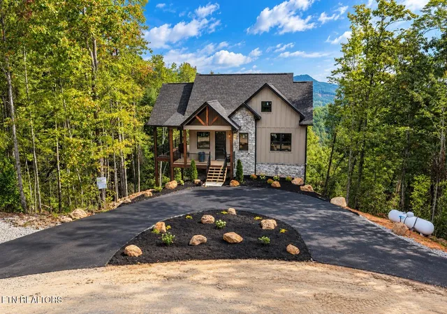 Photo 2 of Single family home for sale at 523 Percussion Ct, Sevierville, TN 37862 | MLS# 1355504 | Listing updated on 2026-09-26