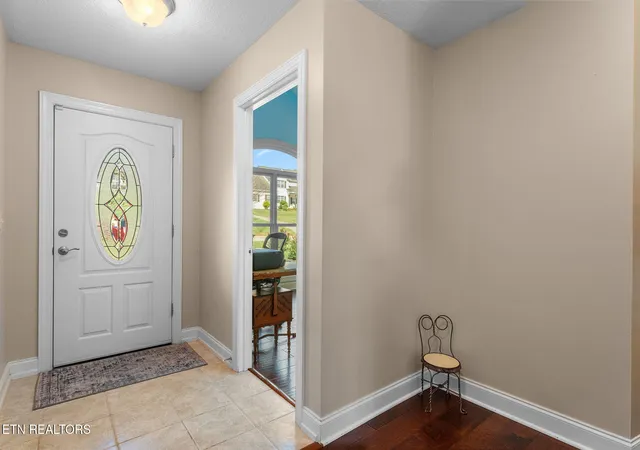 Photo 3 of Sale Pending at 2841 Misty Ridge Dr, Lenoir City, TN 37772 | MLS# 1355516 | Listing updated on 2026-09-16