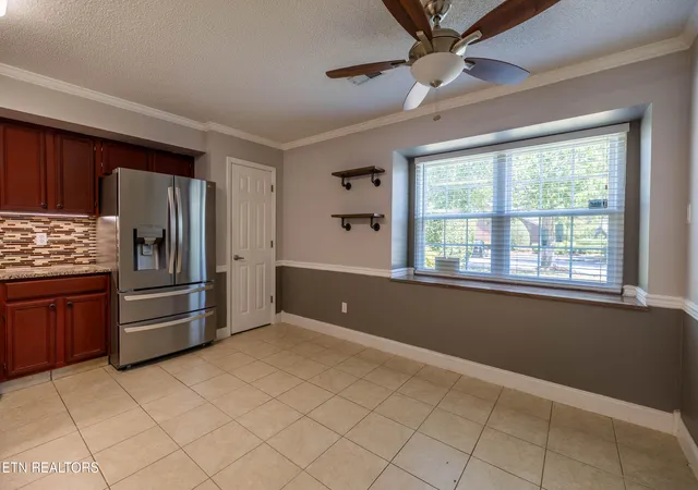 Photo 3 of Condo for sale at 805 Cedar Ln #D13, Knoxville, TN 37912 | MLS# 1355637 | Listing updated on 2026-09-16