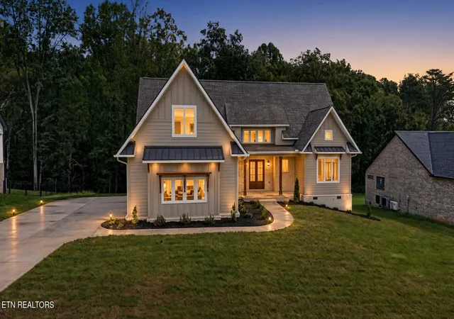 Photo 2 of Single family home for sale at 926 Sophie Dr, Greenback, TN 37742 | MLS# 1356166 | Listing updated on 2026-09-23