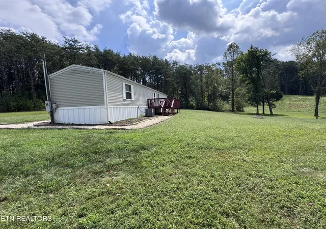 Photo 1 of Single family home for sale at 402 Stout Town Rd, Blaine, TN 37709 | MLS# 1355572 | Listing updated on 2026-09-16