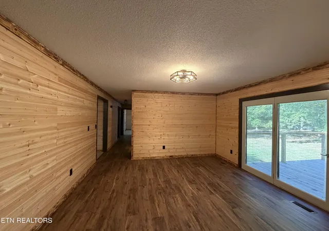 Photo 3 of Single family home for sale at 139 Chestuee Dr, Cleveland, TN 37323 | MLS# 1355549 | Listing updated on 2026-09-15