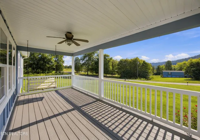 Photo 3 of Sale Pending at 372 County Rd 105, Athens, TN 37303 | MLS# 1355574 | Listing updated on 2026-09-25