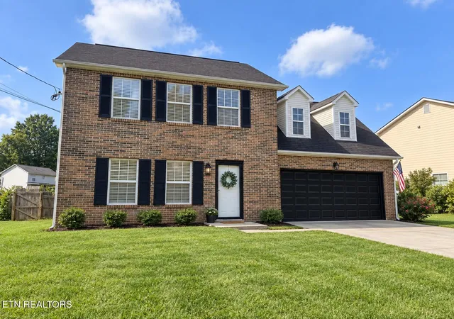 Photo 1 of Single family home for sale at 7518 Kilbridge Dr, Knoxville, TN 37924 | MLS# 1355765 | Listing updated on 2026-10-03