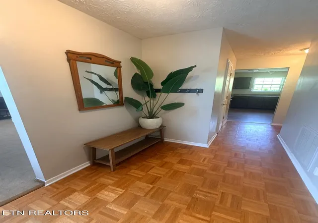 Photo 2 of Single family home for sale at 7518 Kilbridge Dr, Knoxville, TN 37924 | MLS# 1355765 | Listing updated on 2026-10-03