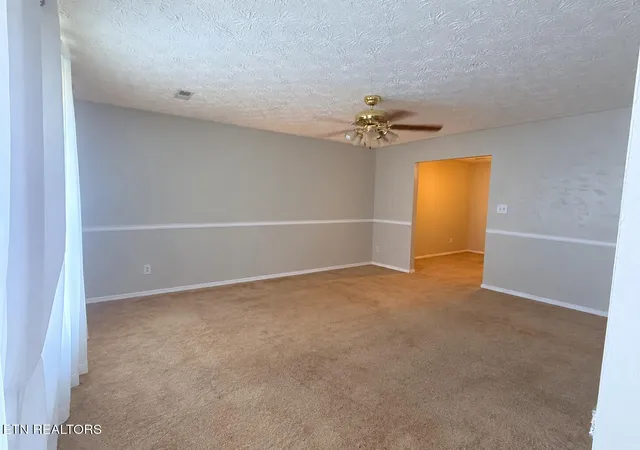 Photo 3 of Single family home for sale at 7518 Kilbridge Dr, Knoxville, TN 37924 | MLS# 1355765 | Listing updated on 2026-10-03