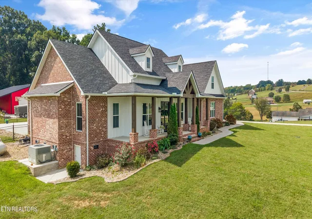 Photo 1 of Single family home for sale at 156 Brown Rd, Blaine, TN 37709 | MLS# 1356337 | Listing updated on 2026-10-21