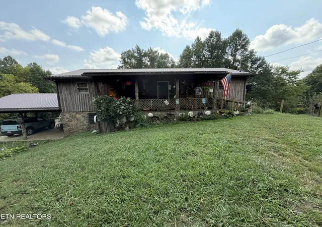 Photo 1 of Single family home for sale at 817 Golden Ball Dr, Ewing, VA 24248 | MLS# 1355615 | Listing updated on 2026-09-21