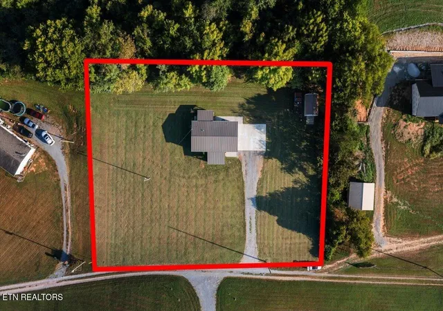 Photo 2 of Single family home for sale at 267 Evergreen Way, Mooresburg, TN 37811 | MLS# 1355666 | Listing updated on 2026-10-03