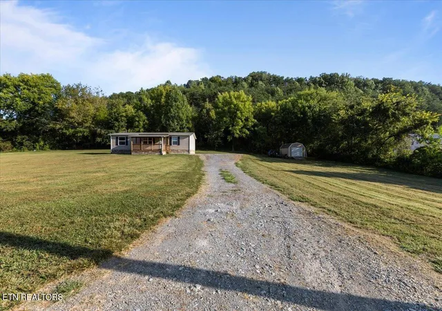 Photo 3 of Single family home for sale at 267 Evergreen Way, Mooresburg, TN 37811 | MLS# 1355666 | Listing updated on 2026-10-03