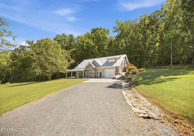 Photo 3 of Single family home for sale at 1120 Butterfly Cvs Tr, Decatur, TN 37322 | MLS# 1355664 | Listing updated on 2026-09-16