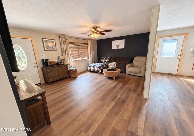 Photo 4 of Single family home for sale at 878 Hack Beaty Rd, Grimsley, TN 38565 | MLS# 1355721 | Listing updated on 2026-10-07