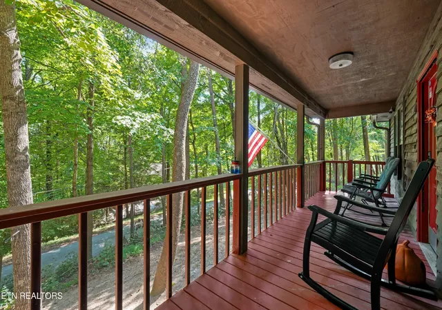 Photo 3 of Single family home for sale at 301 Bibee Ln, Caryville, TN 37714 | MLS# 1355675 | Listing updated on 2026-09-16
