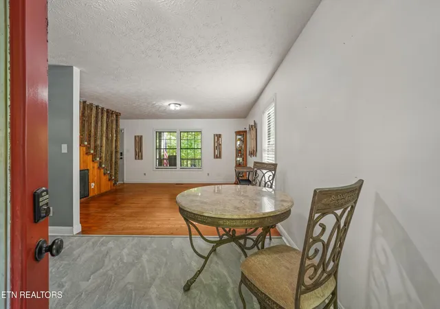 Photo 4 of Single family home for sale at 301 Bibee Ln, Caryville, TN 37714 | MLS# 1355675 | Listing updated on 2026-09-16