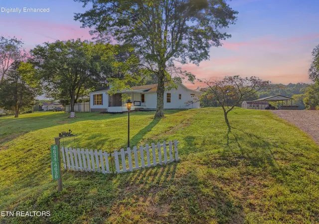 Single family home for sale at 4634 Nails Crk Rd, Rockford, TN 37853 | MLS# 1355957
