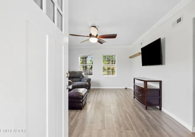 Photo 3 of Single family home for sale at 4634 Nails Crk Rd, Rockford, TN 37853 | MLS# 1355957 | Listing updated on 2026-09-18