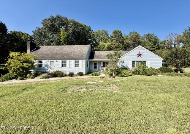 Photo 1 of Single family home for sale at 770 Presidential Blvd, Harrogate, TN 37752 | MLS# 1355686 | Listing updated on 2026-09-16