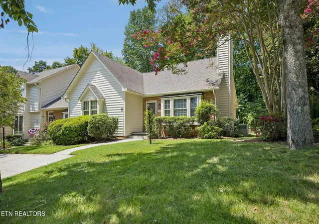 Photo 1 of Condo for sale at 1125 Greywood Dr, Knoxville, TN 37923 | MLS# 1355714 | Listing updated on 2026-10-12