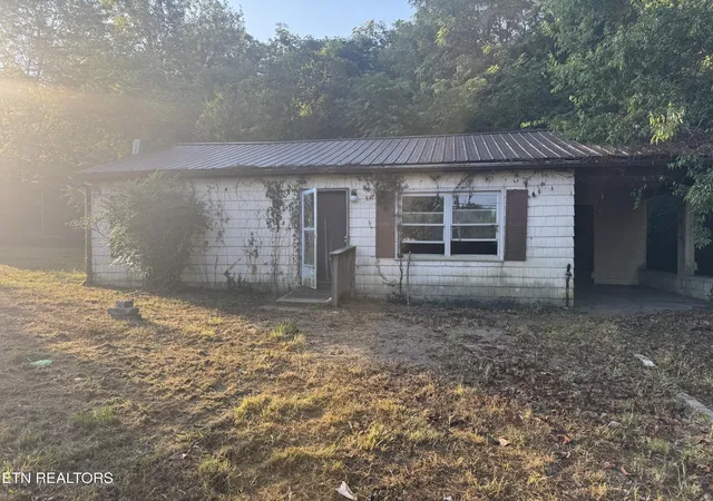 Photo 1 of Single family home for sale at 2653 Shipetown Rd, Mascot, TN 37806 | MLS# 1355720 | Listing updated on 2026-09-16