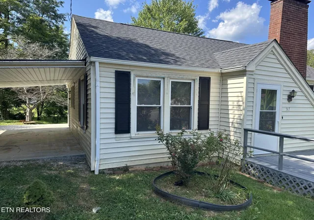 Photo 3 of Single family home for sale at 517 E Central Ave, La Follette, TN 37766 | MLS# 1355682 | Listing updated on 2026-10-07