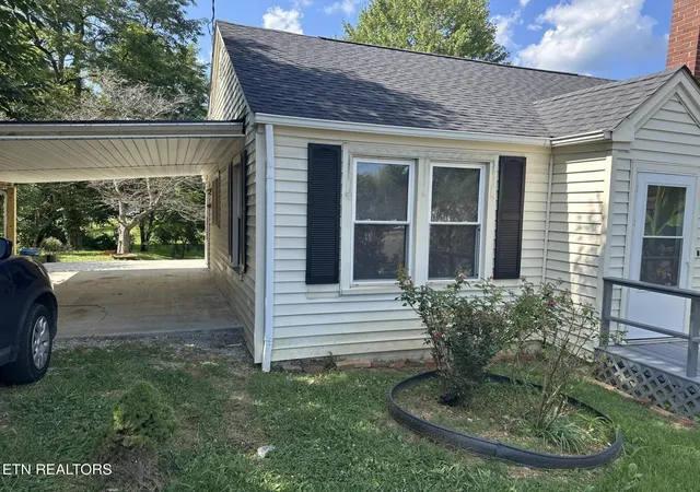 Photo 43 of Single family home for sale at 517 E Central Ave, La Follette, TN 37766 | MLS# 1355682 | Listing updated on 2026-10-07