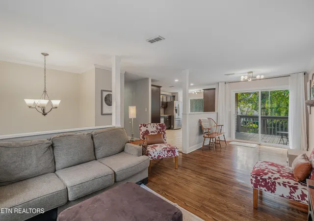Photo 3 of Single family home for sale at 7700 Nubbin Ridge Rd, Knoxville, TN 37919 | MLS# 1355943 | Listing updated on 2026-09-21