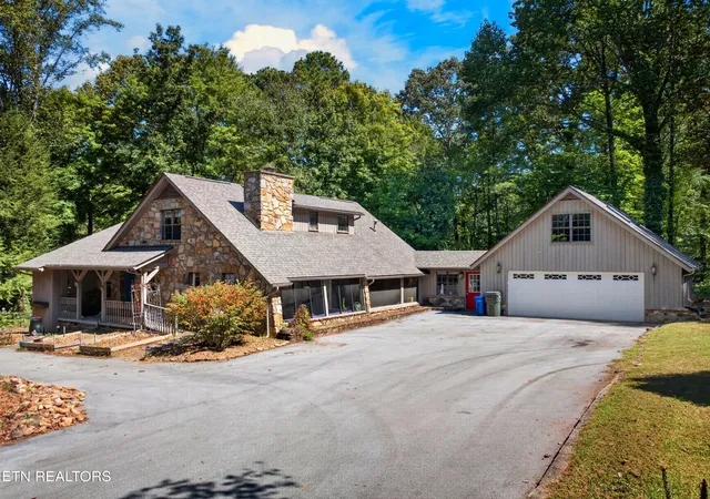 Photo 1 of Single family home for sale at 4434 Oakhurst Dr, Louisville, TN 37777 | MLS# 1355750 | Listing updated on 2026-09-17