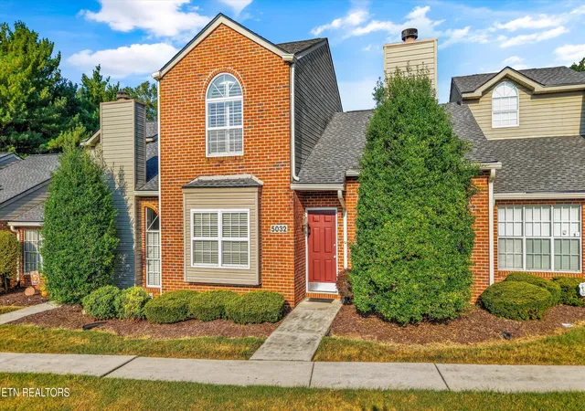 Photo 1 of Condo for sale at 5032 Griffins Gate Ln, Knoxville, TN 37912 | MLS# 1356009 | Listing updated on 2026-09-24