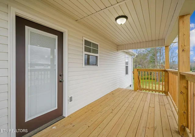 Photo 4 of Single family home for sale at 172 Sky View Meadow Dr, Crossville, TN 38555 | MLS# 1355748 | Listing updated on 2026-09-17