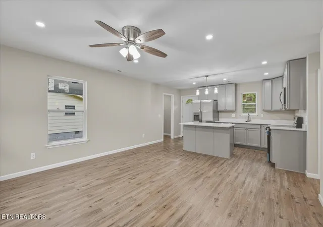 Photo 3 of Single family home for sale at 409 Baumgartner Rd, Harriman, TN 37748 | MLS# 1355785 | Listing updated on 2026-10-09