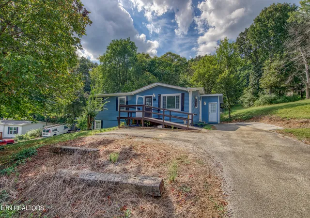 Photo 1 of Single family home for sale at 339 Church Dr, Lenoir City, TN 37771 | MLS# 1355934 | Listing updated on 2026-09-18