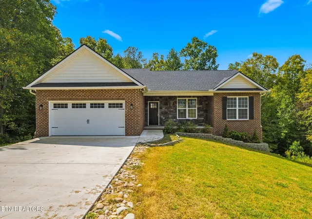 Photo 2 of Single family home for sale at 334 Timber Crk Rd, Maynardville, TN 37807 | MLS# 1356793 | Listing updated on 2026-09-25